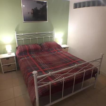 Les Quatre Filles - Entire 2 Bed *